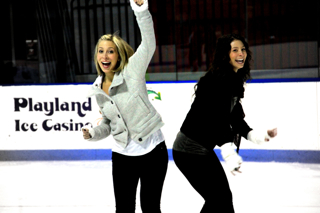 ganz-girls_ice-skating