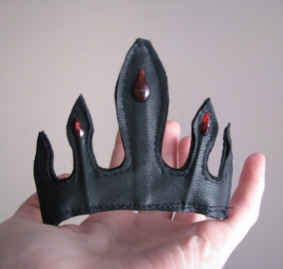 gothicvampcrown_etsy