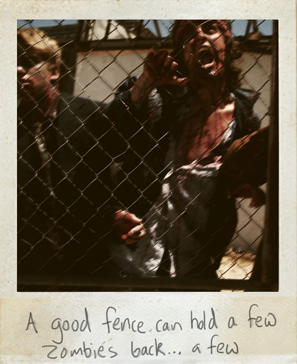 outbreak-undead_zombie-fence