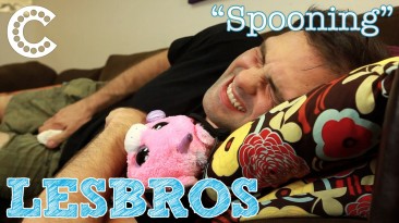 Lesbros: “Spooning”